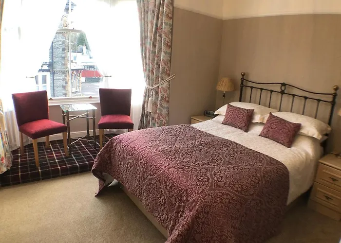 Tarn Hows Gasthuis 4*